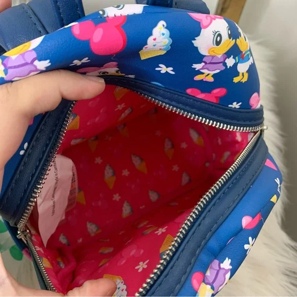 Loungefly Donald and Daisy Love Loungefly Mini Backpack - Picture 7 of 7